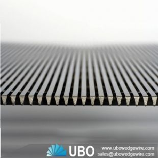 Liquid / solid seperation wedge wire screen panel
